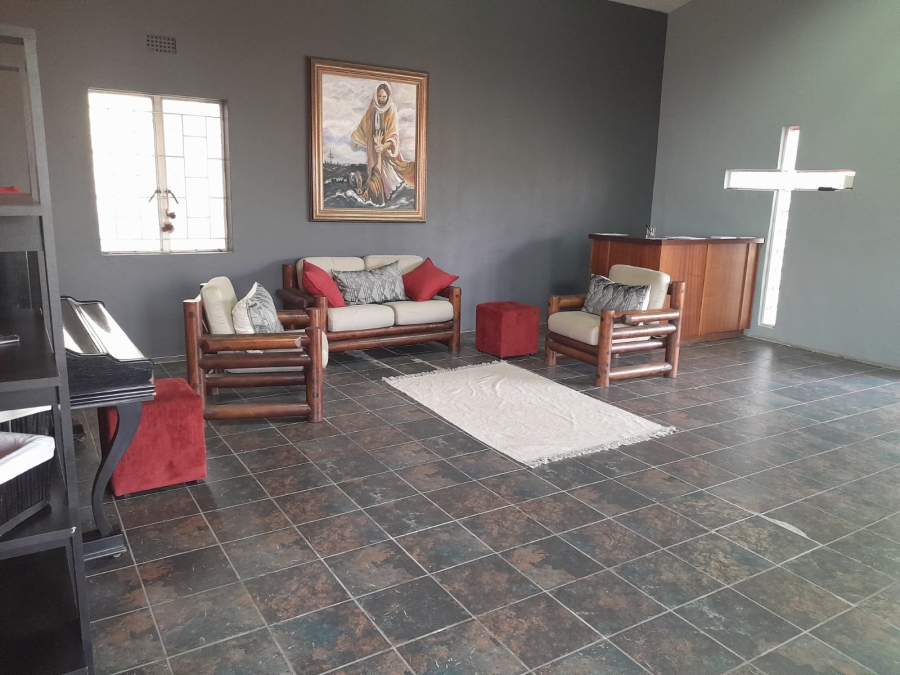7 Bedroom Property for Sale in Rustenburg Central North West
